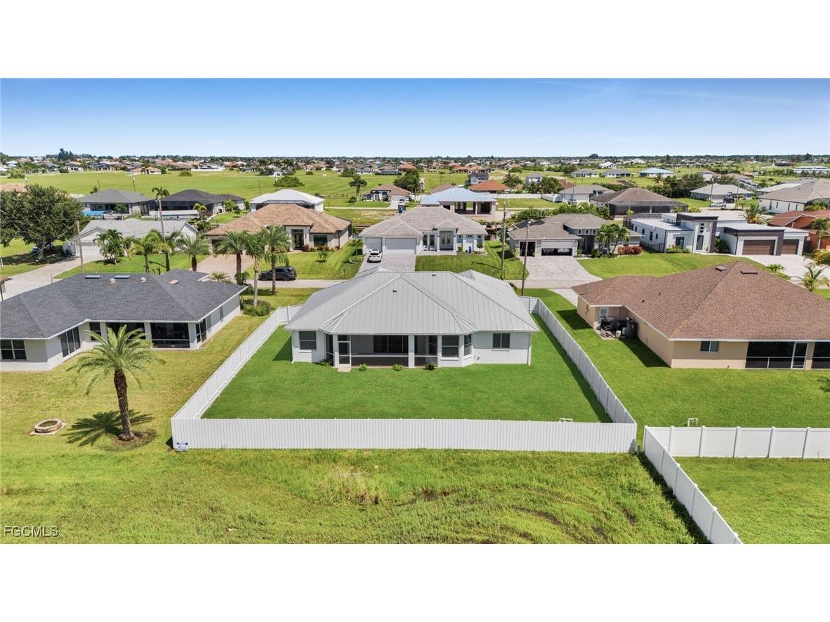 3330 NW 5th Terrace Cape Coral FL 33993 2025010397 image44