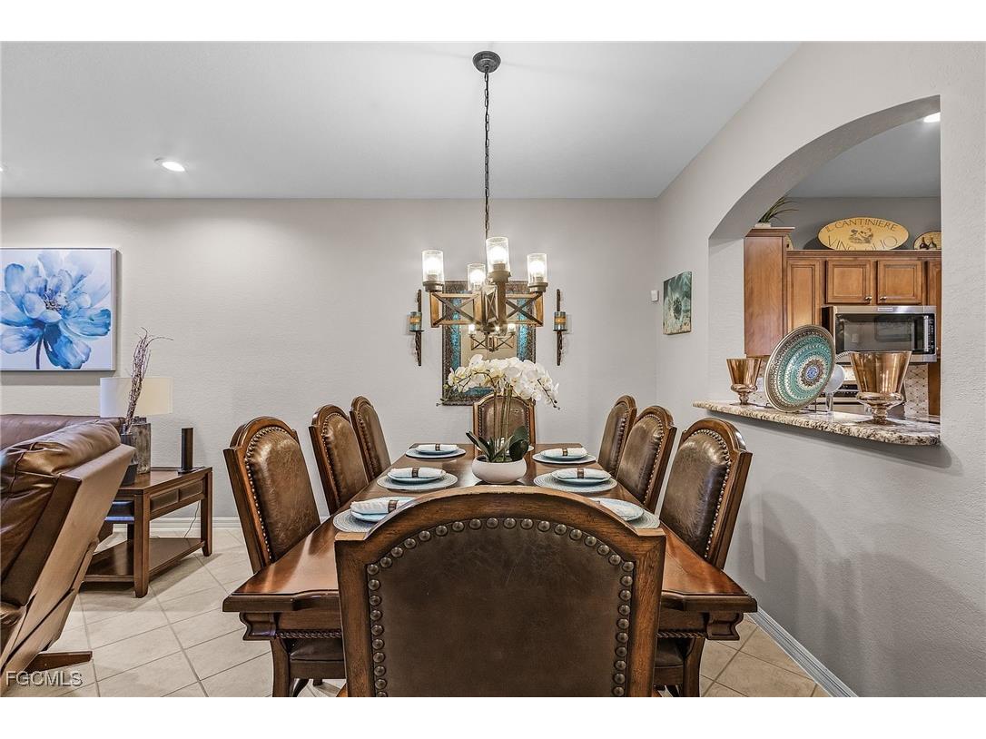 3331 Dandolo Circle Cape Coral FL 33909 2026002230 image8