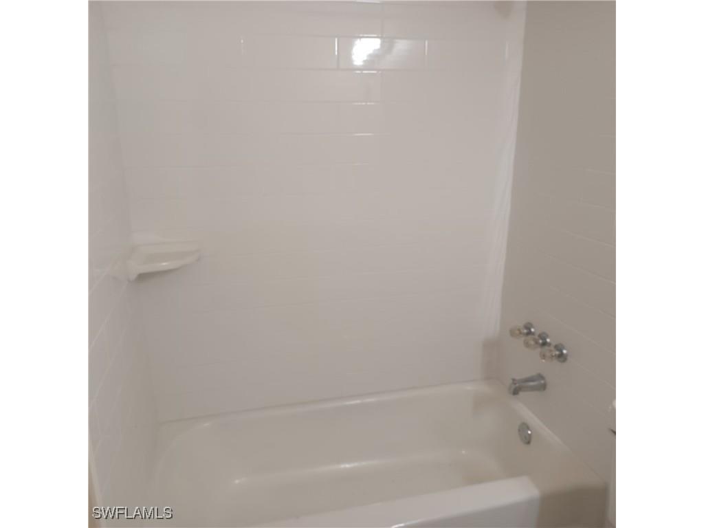 3332 New South Province Boulevard #3 Fort Myers FL 33907 225055553 image2