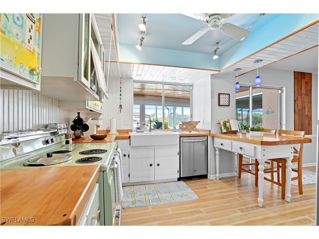 3332 SE 19th Avenue Cape Coral FL 33904 225053450 image17