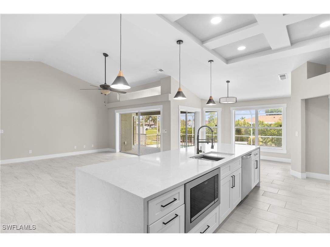 3332 SE 22nd Place Cape Coral FL 33904 225051559 image13