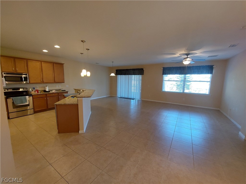 3333 Magnolia Landing Lane North Fort Myers FL 33917 2026005413 image15