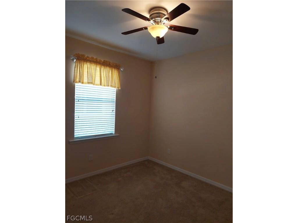 3333 Magnolia Landing Lane North Fort Myers FL 33917 2026005413 image18