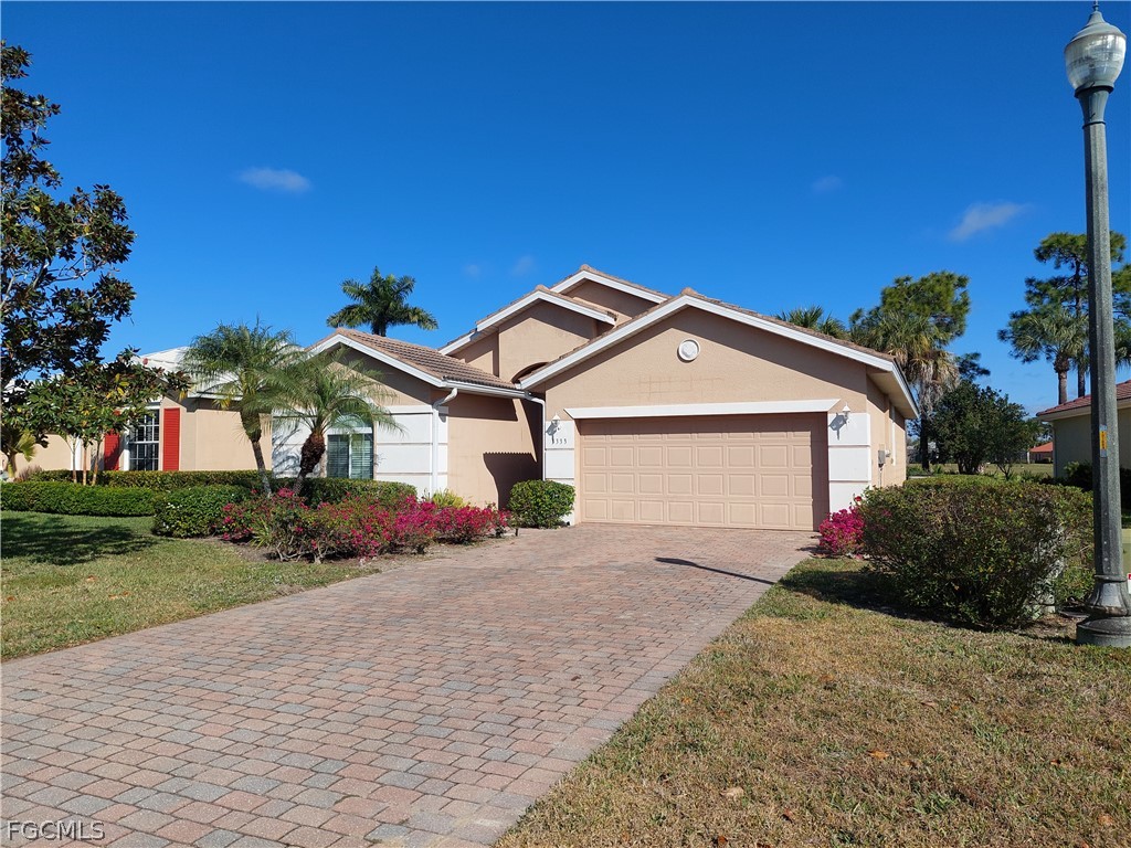 3333 Magnolia Landing Lane North Fort Myers FL 33917 2026005413 image3
