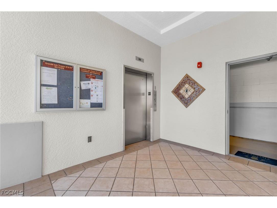 3333 Sunset Key Circle #204 Punta Gorda FL 33955 2026007041 image4