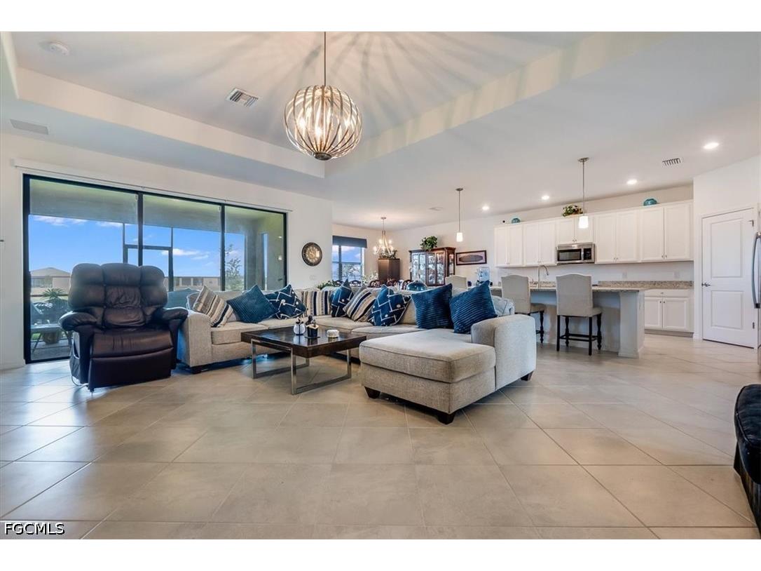 3335 Menores Way Fort Myers FL 33905 2026022228 image23
