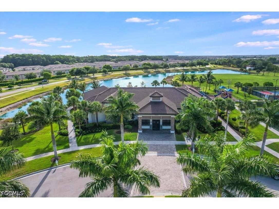 3335 Menores Way Fort Myers FL 33905 2026022228 image48