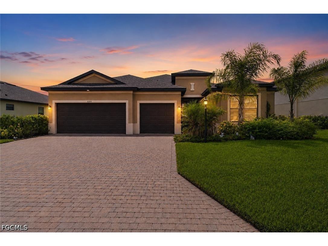 3335 Menores Way Fort Myers FL 33905 2026026386 image1