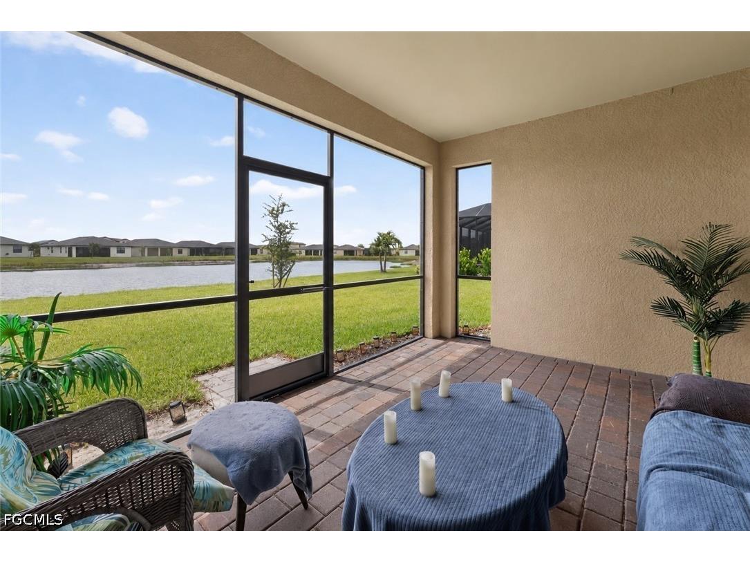 3335 Menores Way Fort Myers FL 33905 2026026386 image25