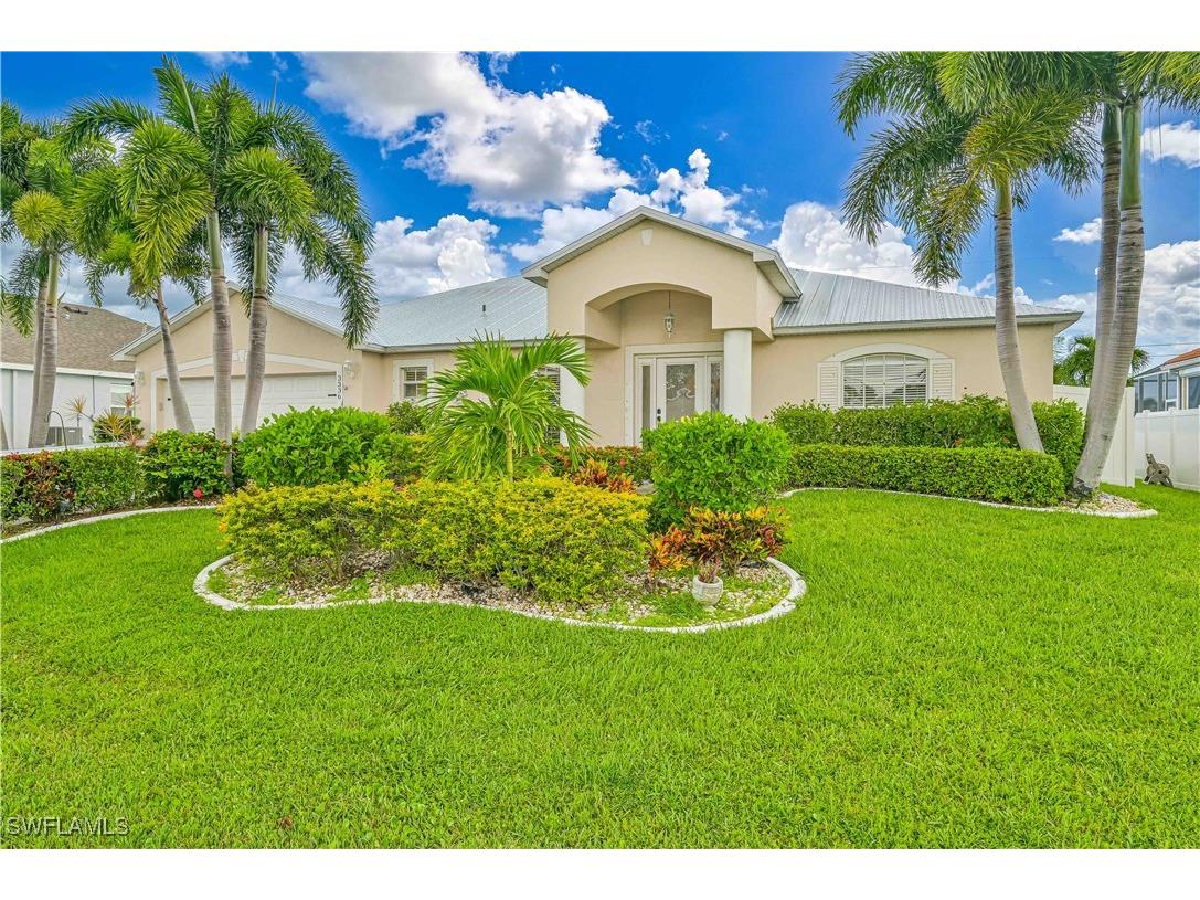 3336 Oasis Boulevard Cape Coral FL 33914 224061261 image1