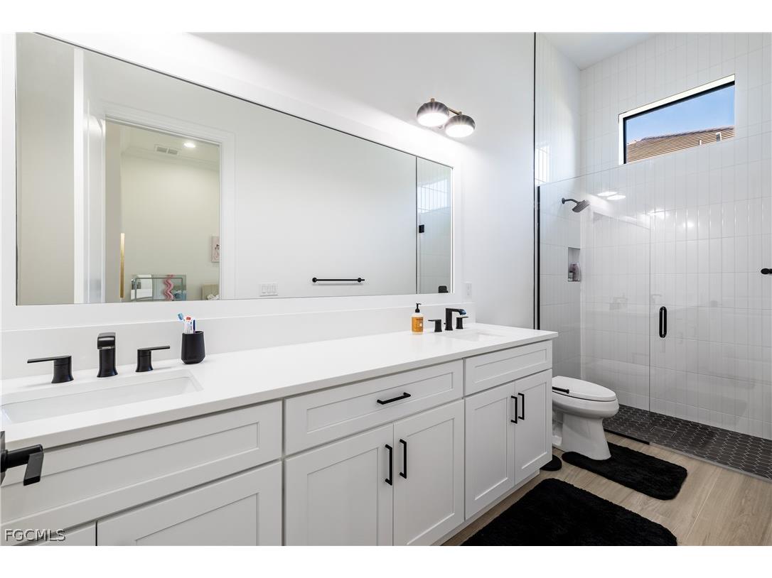 3337 Chestnut Grove Drive Alva FL 33920 2026007764 image10