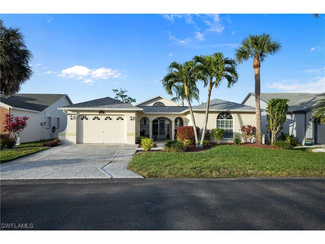 3337 Clubview Drive North Fort Myers FL 33917 223095908 image1