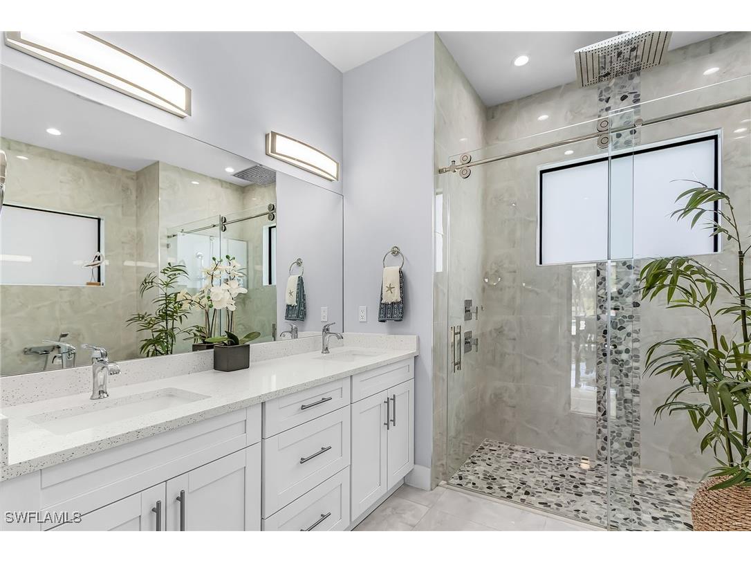 3338 22nd Avenue NE Naples FL 34120 226003368 image18