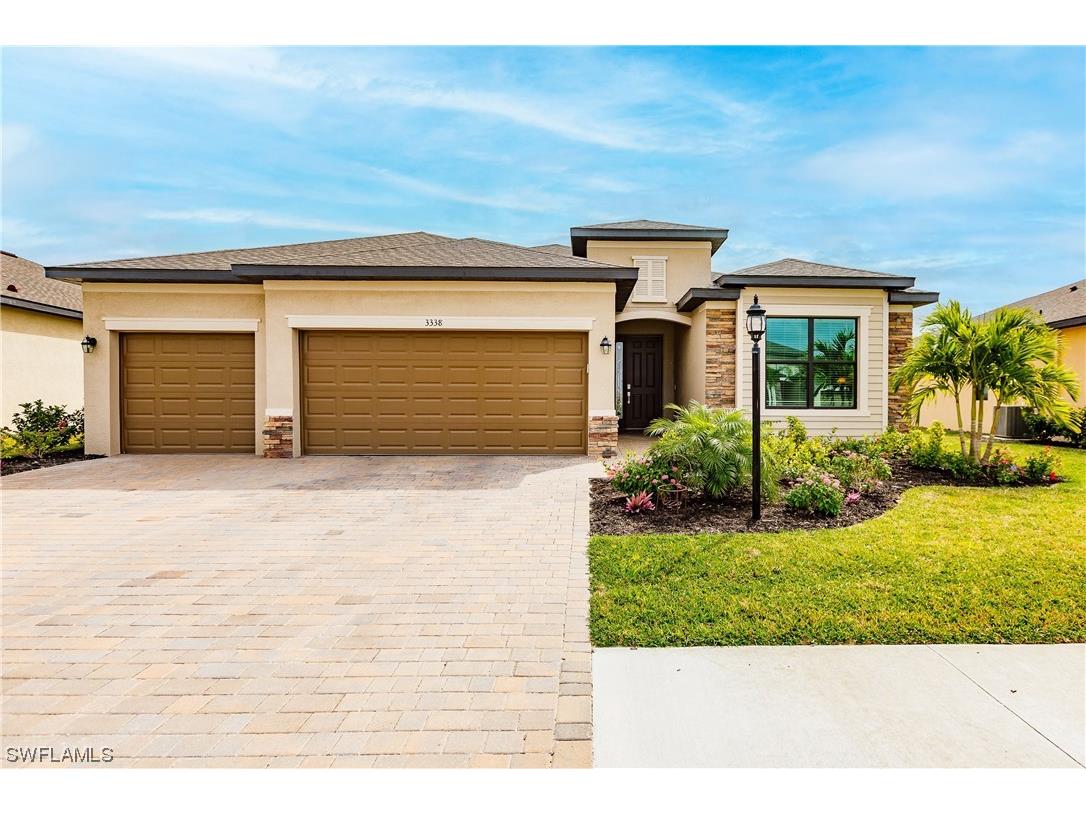 3338 Menores Way Fort Myers FL 33905 224021332 image1