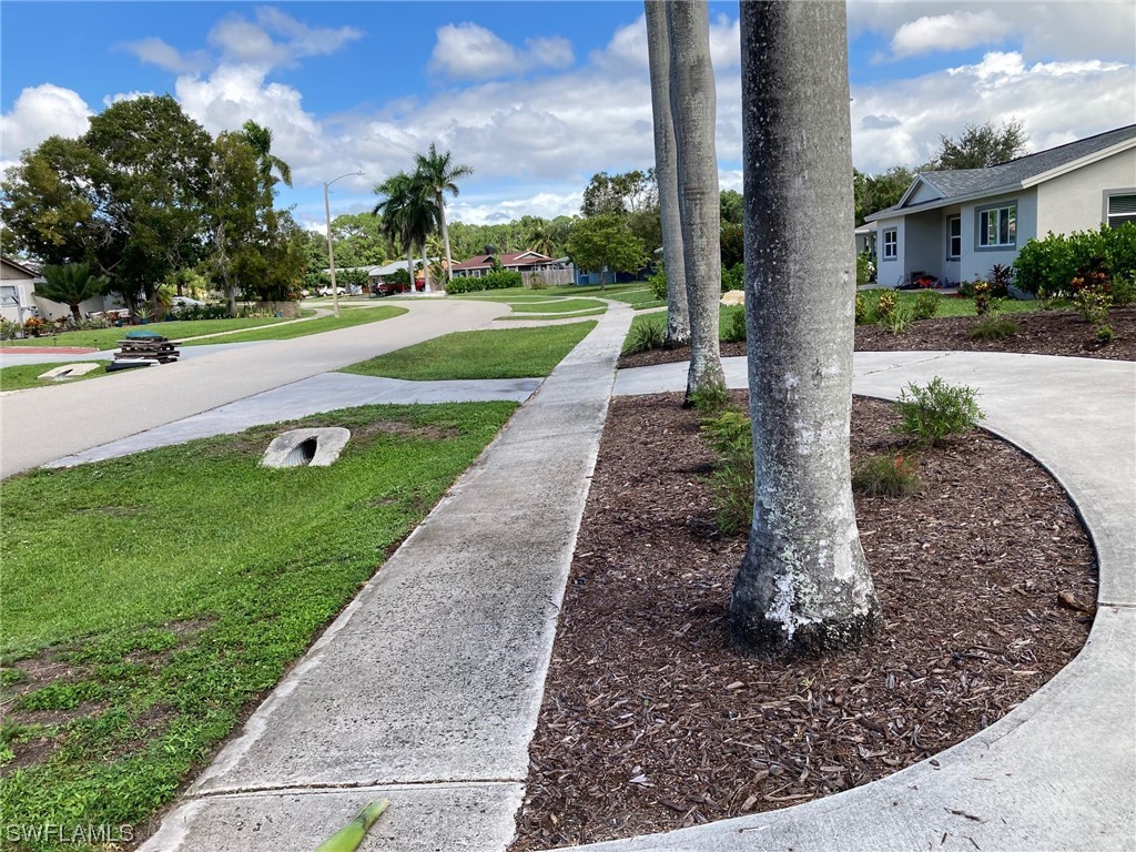 3338 Poinciana Street Naples FL 34105 223070427 image14