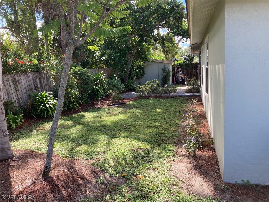 3338 Poinciana Street Naples FL 34105 223070427 image4