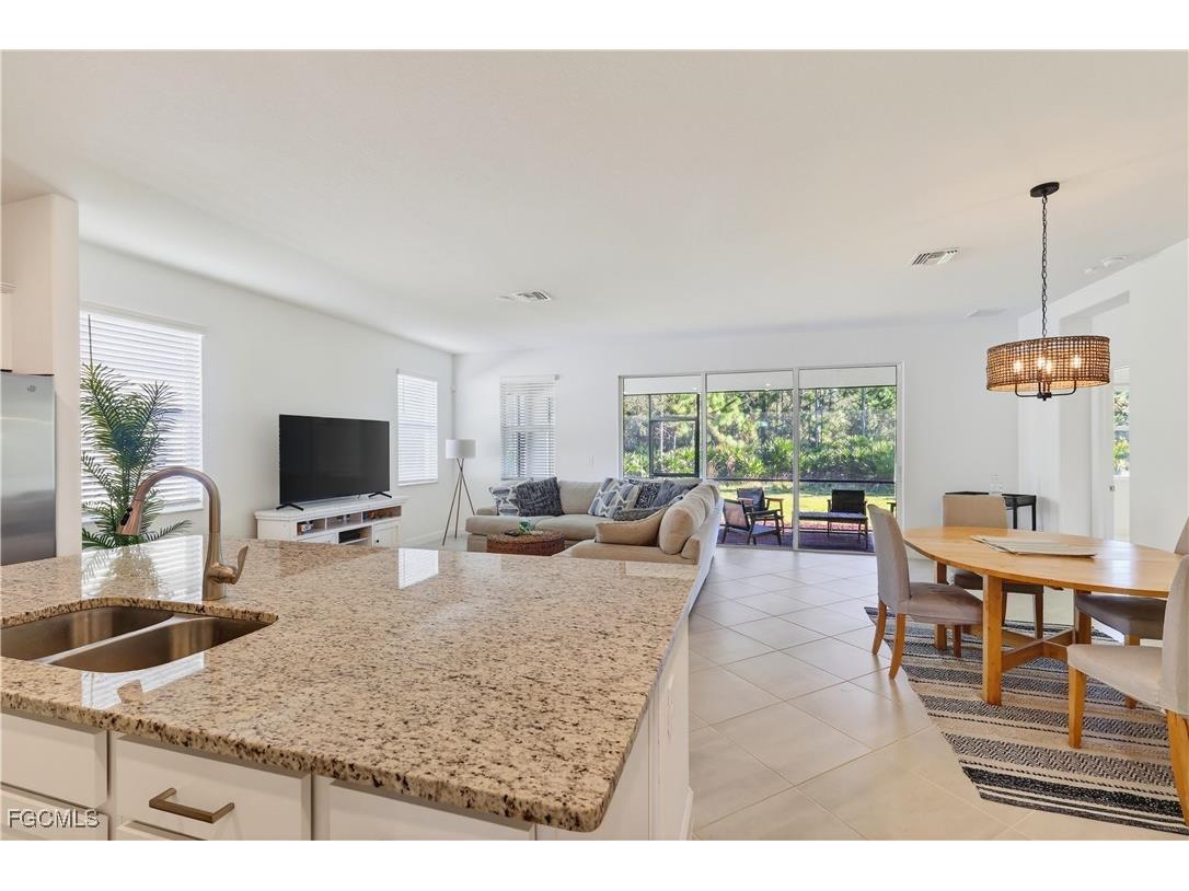 3338 Weston Manor Drive Alva FL 33920 2026000991 image25