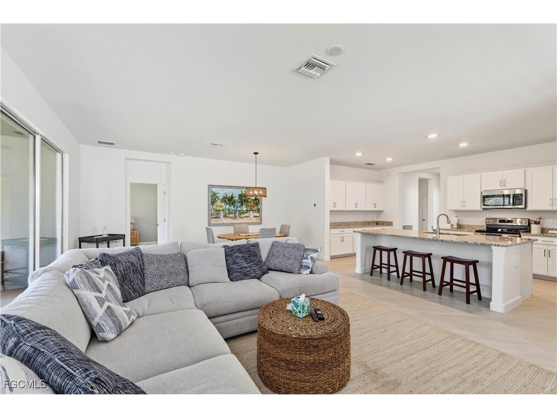 3338 Weston Manor Drive Alva FL 33920 2026000991 image31