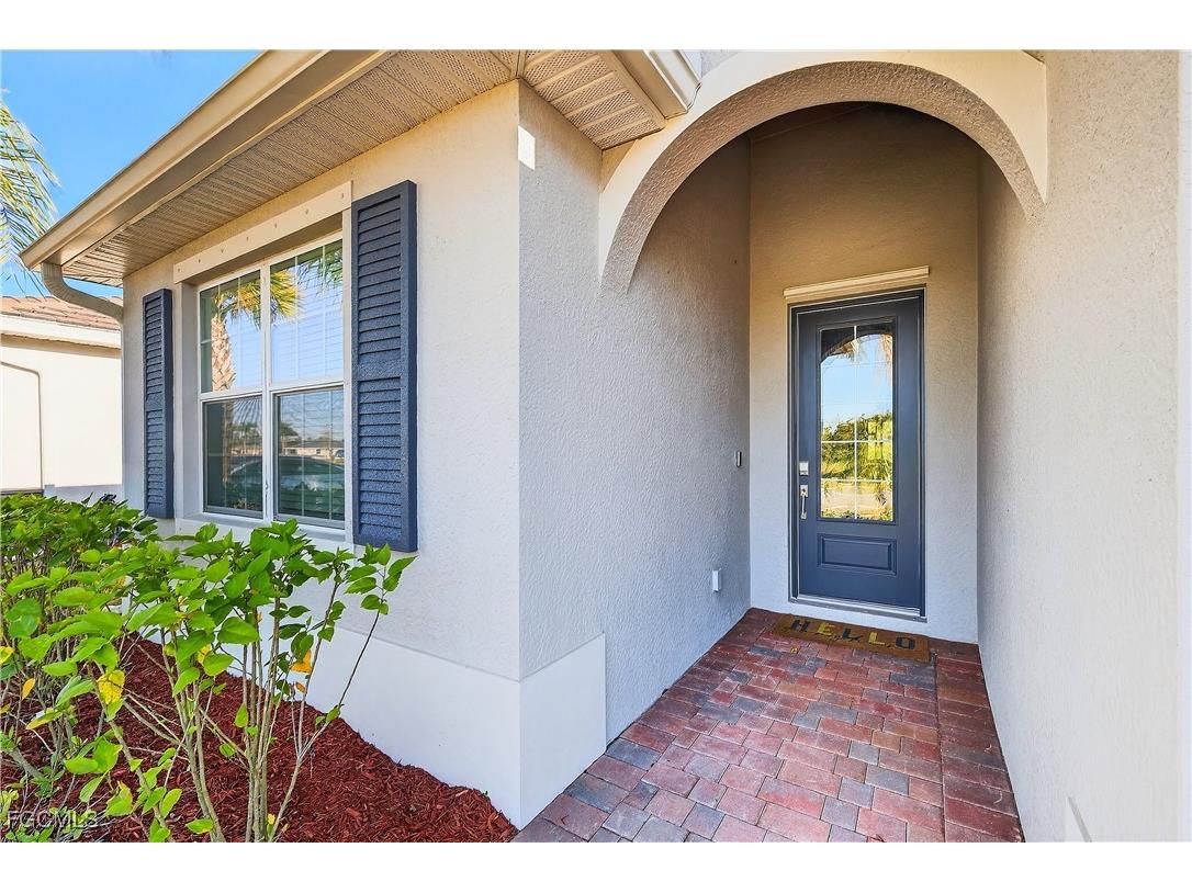 3338 Weston Manor Drive Alva FL 33920 2026000991 image4