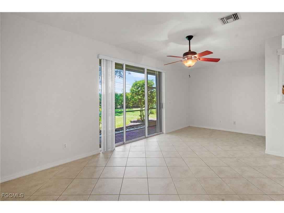 3339 Dandolo Circle Cape Coral FL 33909 2025004608 image11
