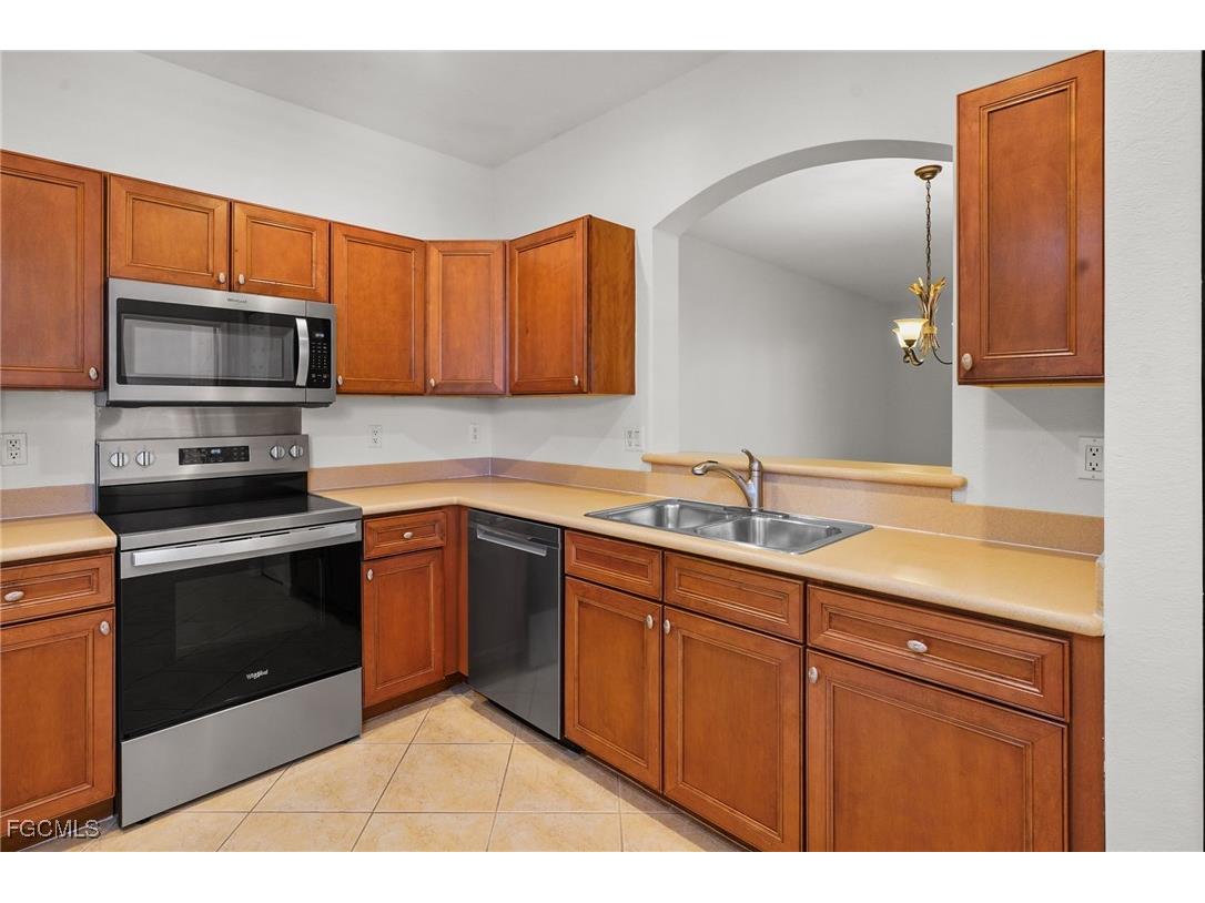 3339 Dandolo Circle Cape Coral FL 33909 2025004608 image15