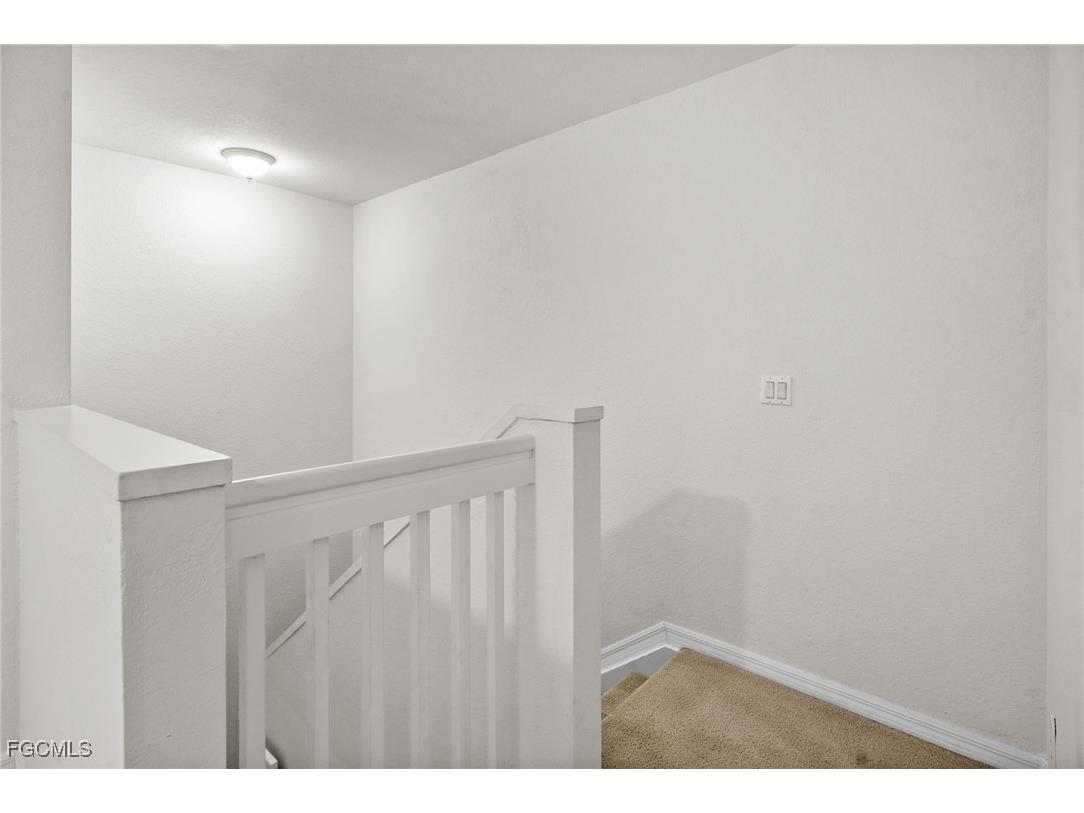 3339 Dandolo Circle Cape Coral FL 33909 2025004608 image20