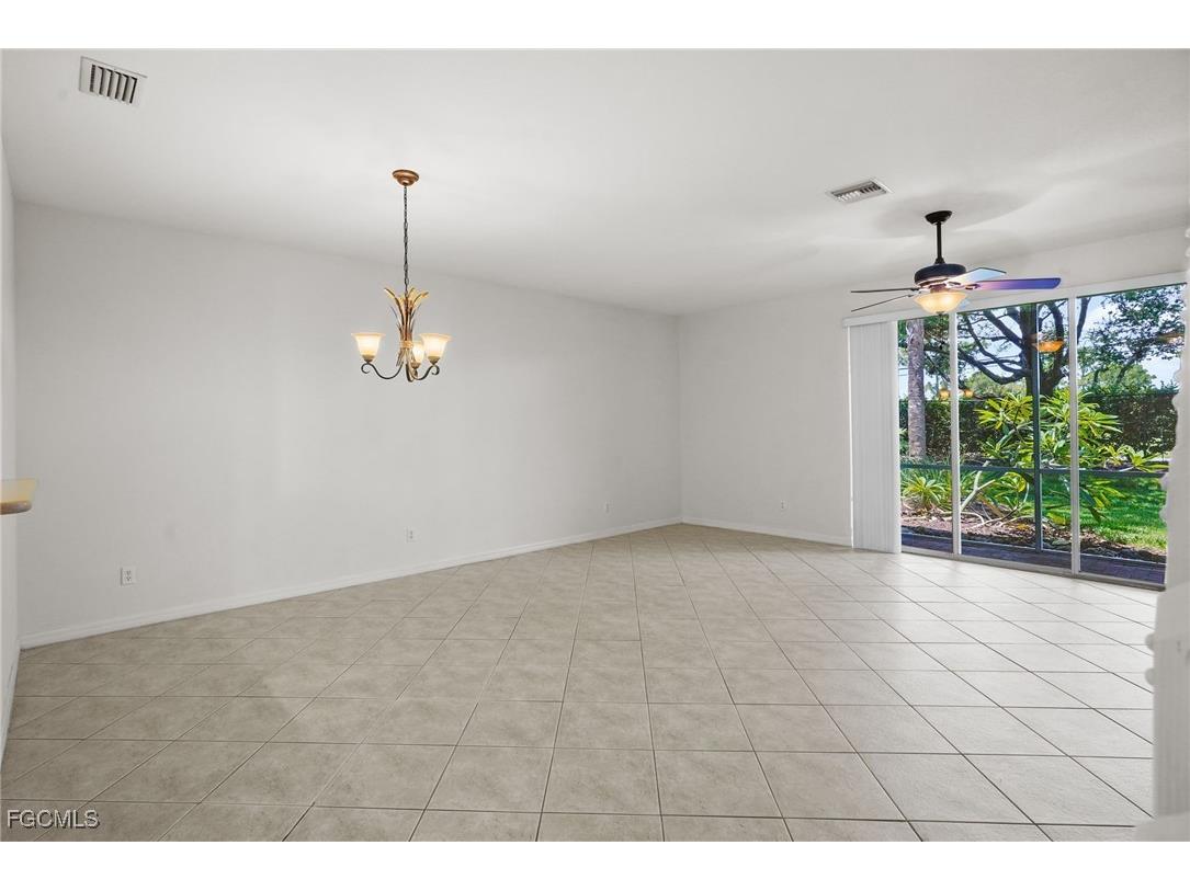 3339 Dandolo Circle Cape Coral FL 33909 2025004608 image8