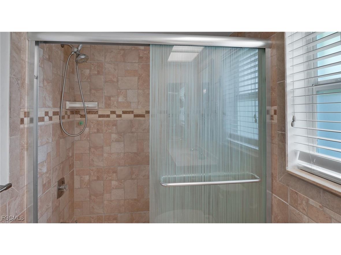 3339 SE 16th Place Cape Coral FL 33904 2025025071 image19