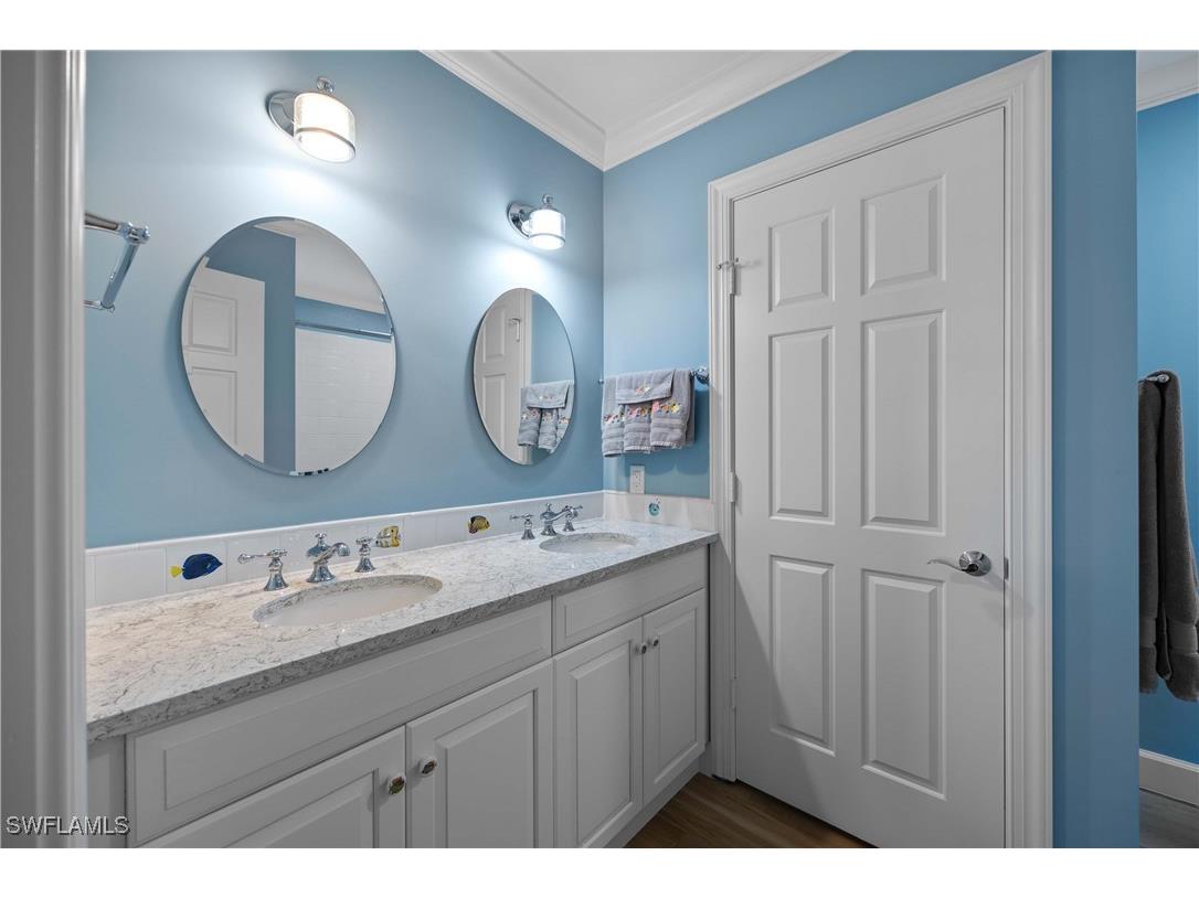 334 8th Avenue S #7 Naples FL 34102 224099533 image20