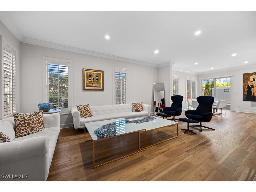 334 8th Avenue S #7 Naples FL 34102 224099533 image9