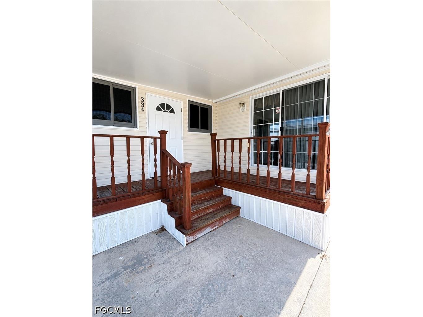 334 Blue Spring Terrace North Fort Myers FL 33903 2026026156 image2