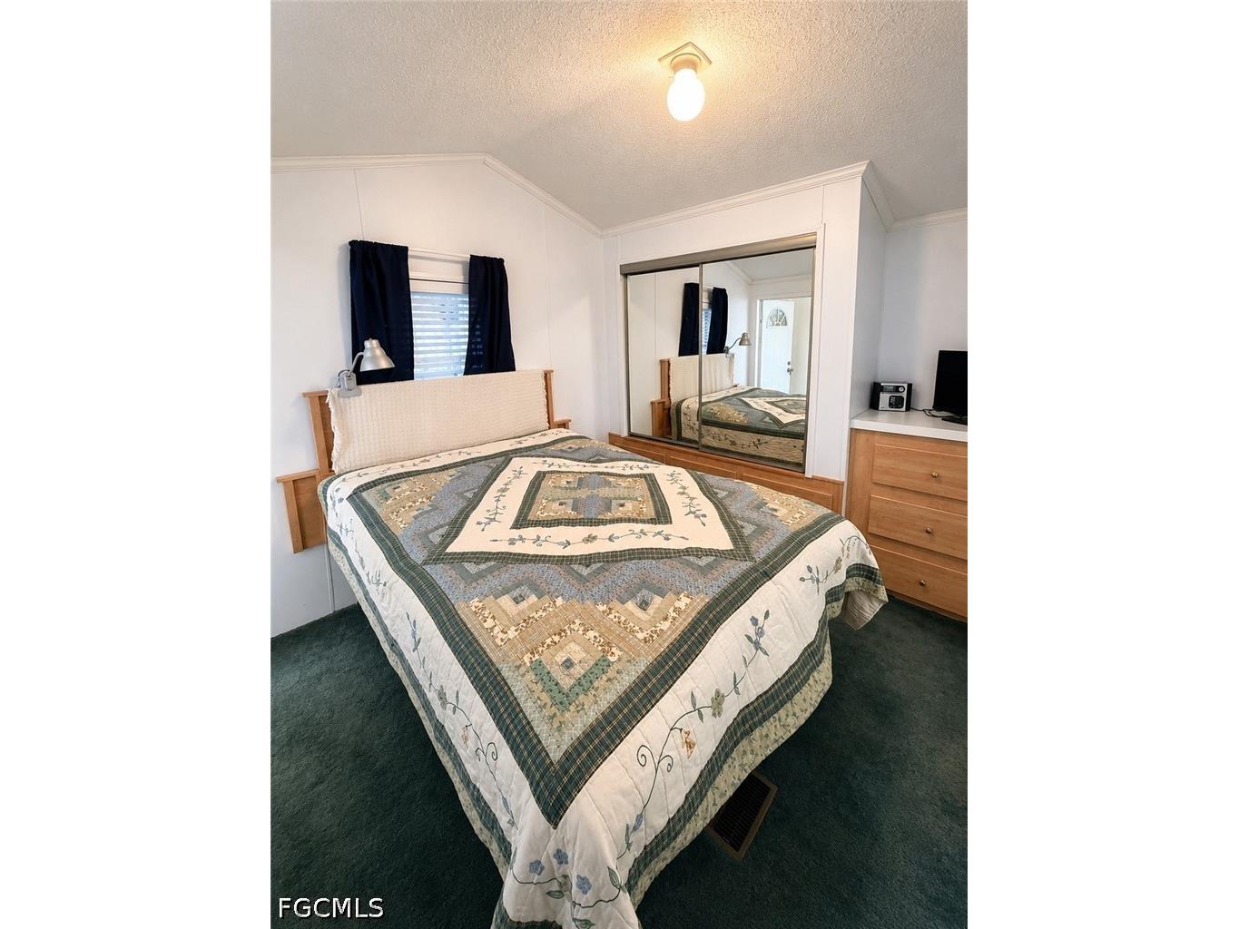 334 Blue Spring Terrace North Fort Myers FL 33903 2026026156 image8