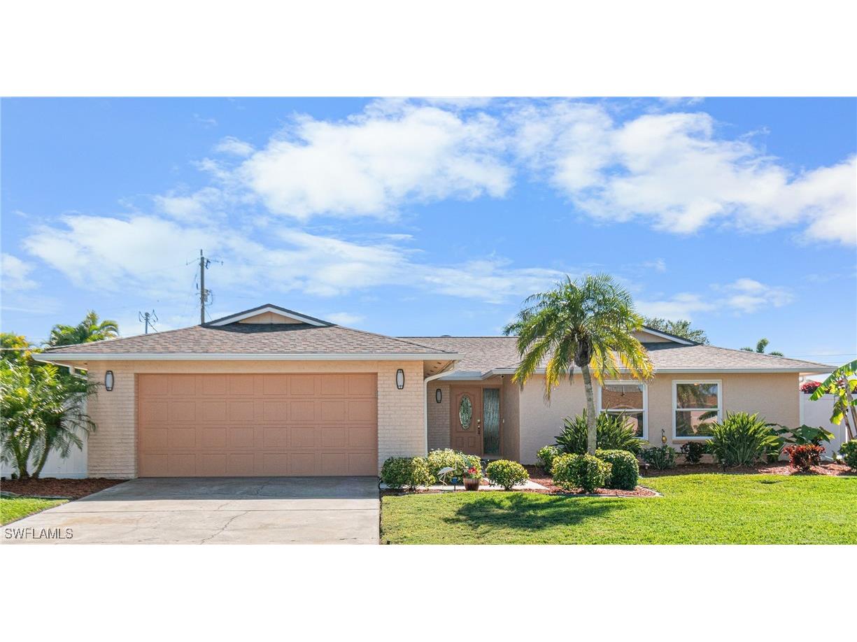 334 SE 32nd Terrace Cape Coral FL 33904 225012443 image1