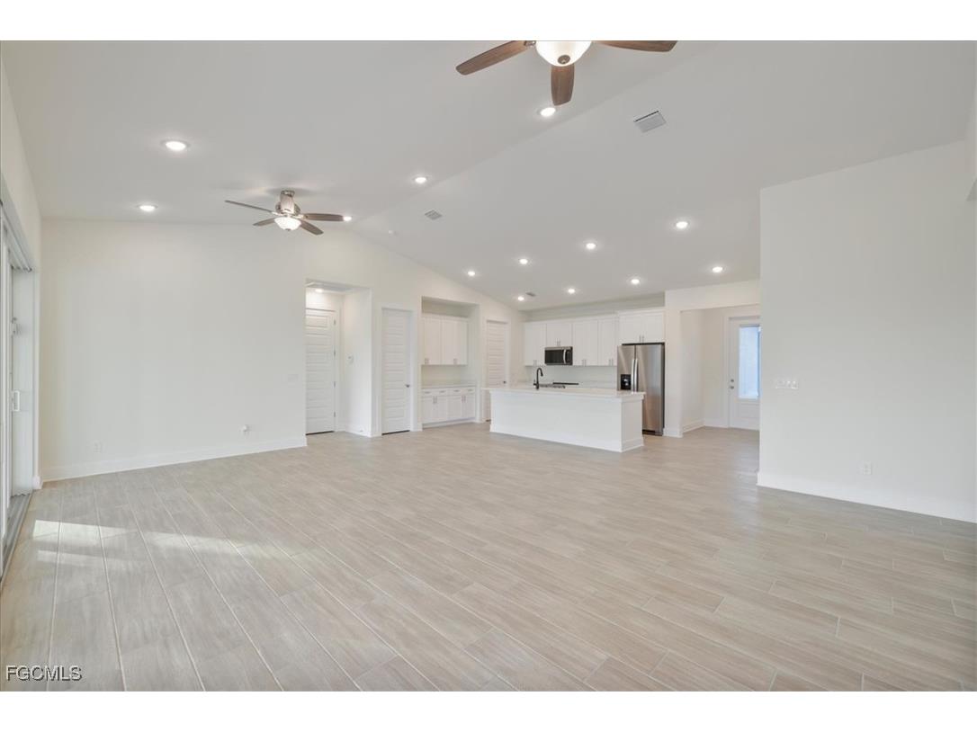 334 SW 23rd Street Cape Coral FL 33991 2025023818 image13