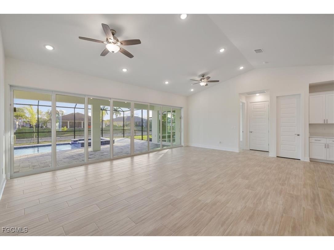 334 SW 23rd Street Cape Coral FL 33991 2025023818 image14