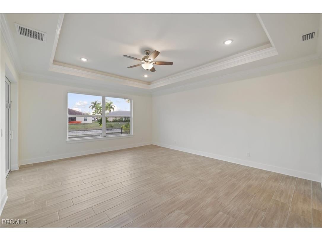 334 SW 23rd Street Cape Coral FL 33991 2025023818 image20