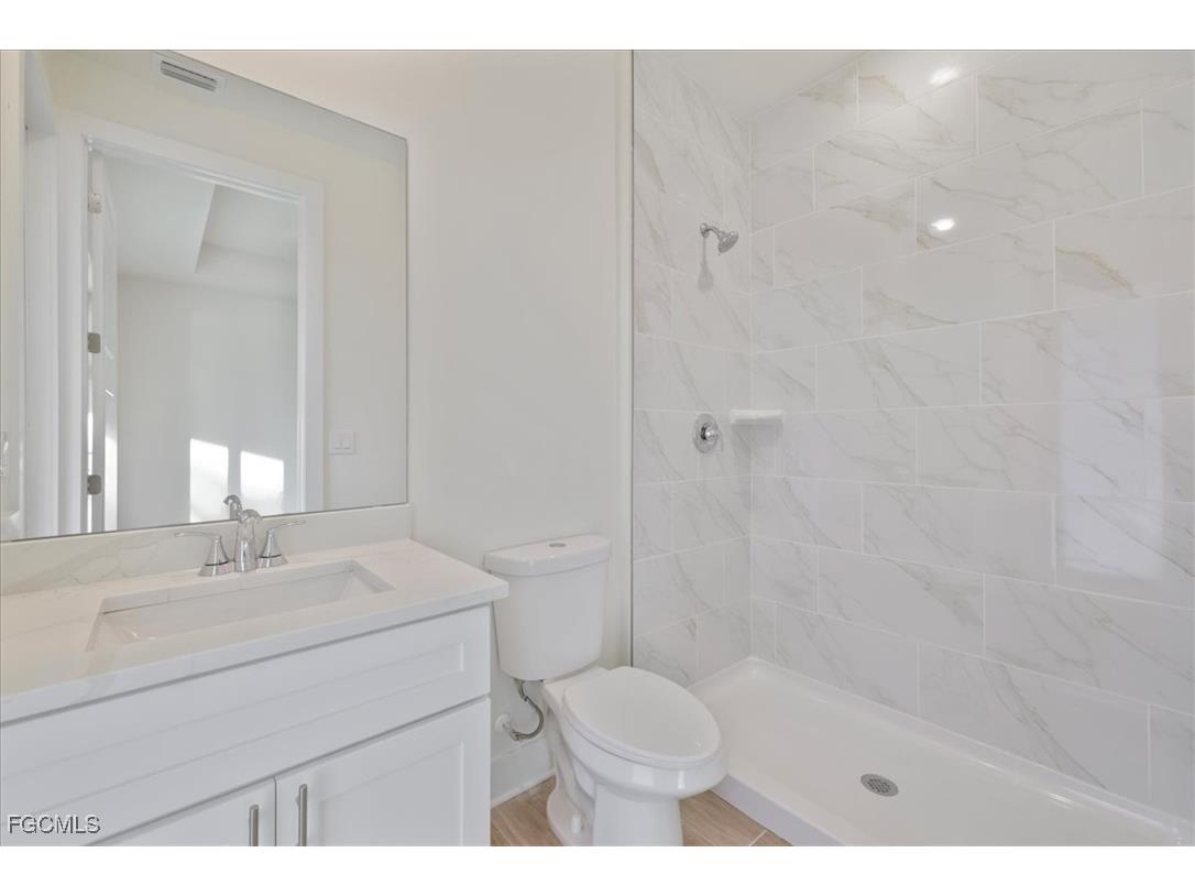 334 SW 23rd Street Cape Coral FL 33991 2025023818 image29