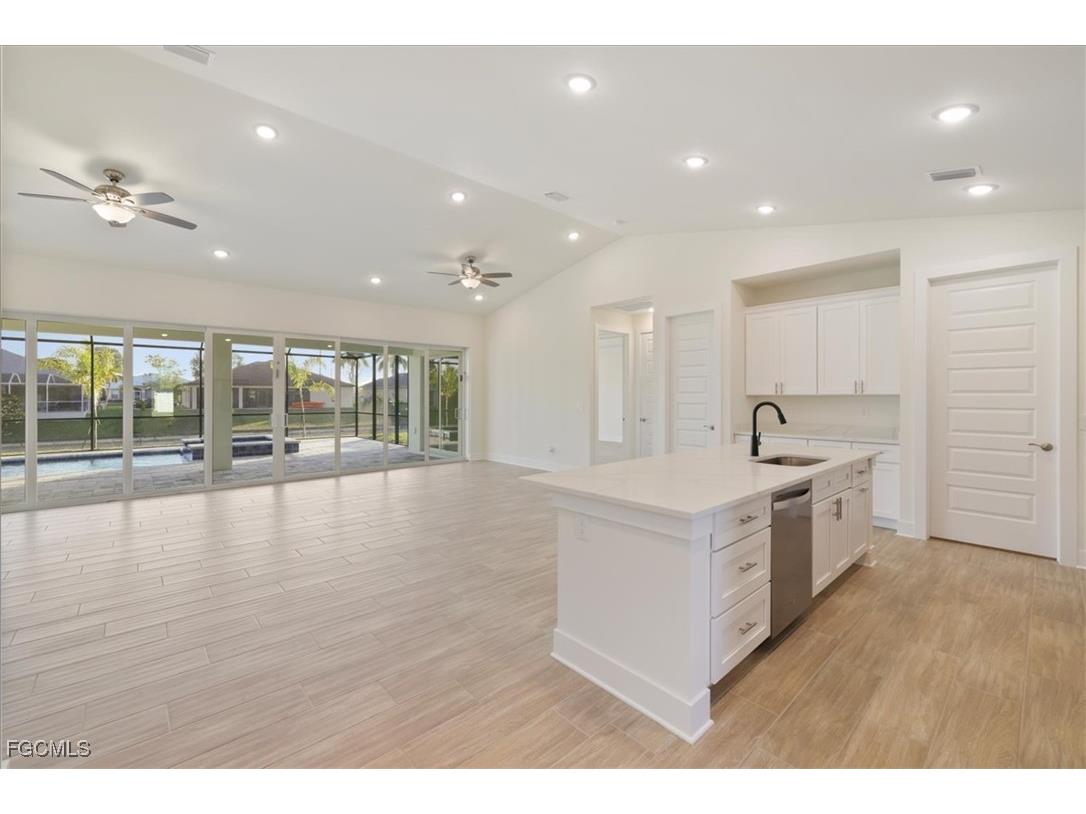 334 SW 23rd Street Cape Coral FL 33991 2025023818 image7