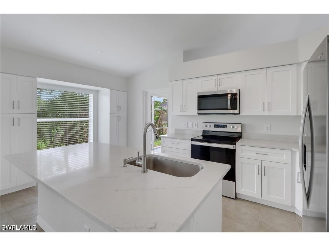 3340 33rd Avenue NE Naples FL 34120 226017384 image7