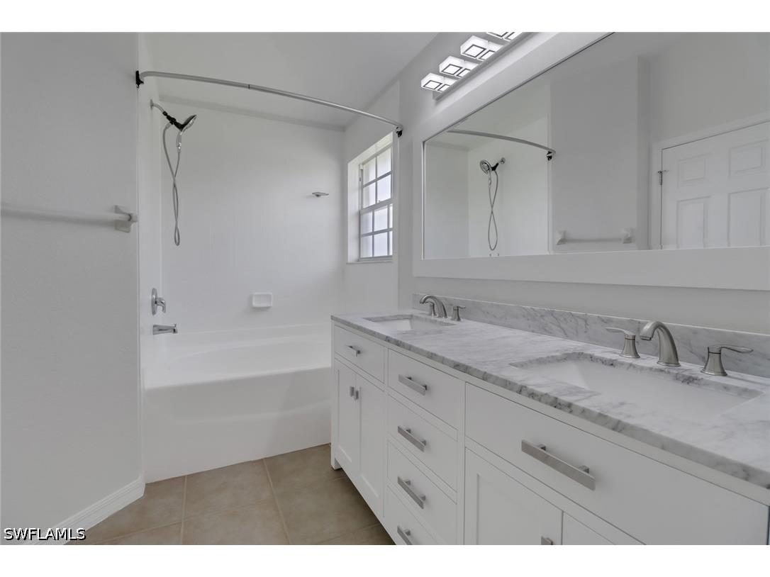 3340 33rd Avenue NE Naples FL 34120 226017384 image8
