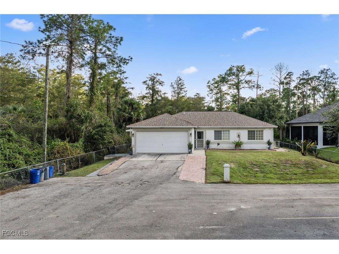 3340 41st Avenue NE Naples FL 34120 2025015402 image1