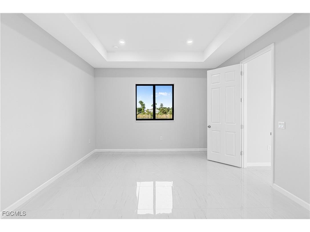 3340 NE 19th Avenue Cape Coral FL 33909 2025008622 image11