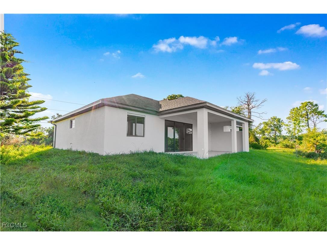 3340 NE 19th Avenue Cape Coral FL 33909 2025008622 image15