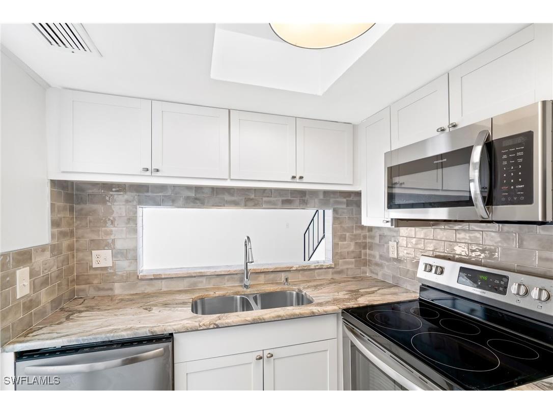 3340 New South Province Boulevard #3 Fort Myers FL 33907 225005369 image9