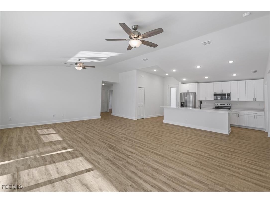 3341 SE 10th Place Cape Coral FL 33904 2025011014 image11