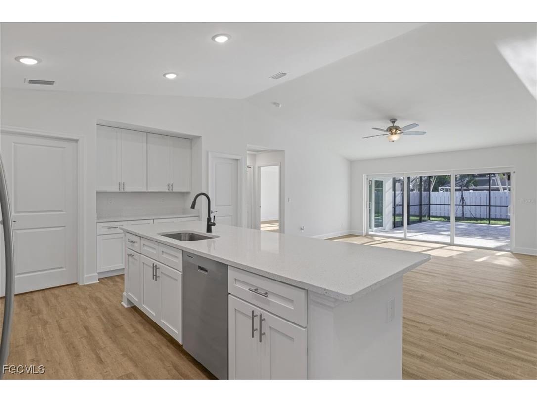 3341 SE 10th Place Cape Coral FL 33904 2025011014 image8