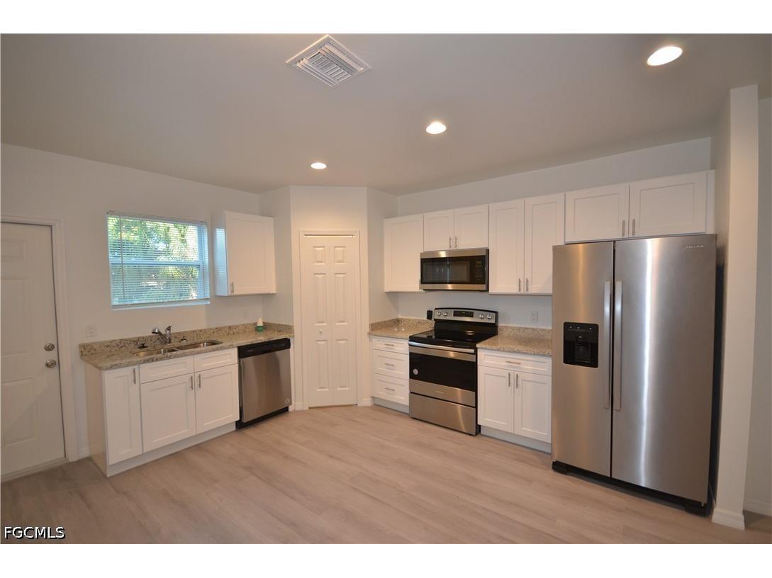 3341 Willard Street Fort Myers FL 33916 2026024230 image14
