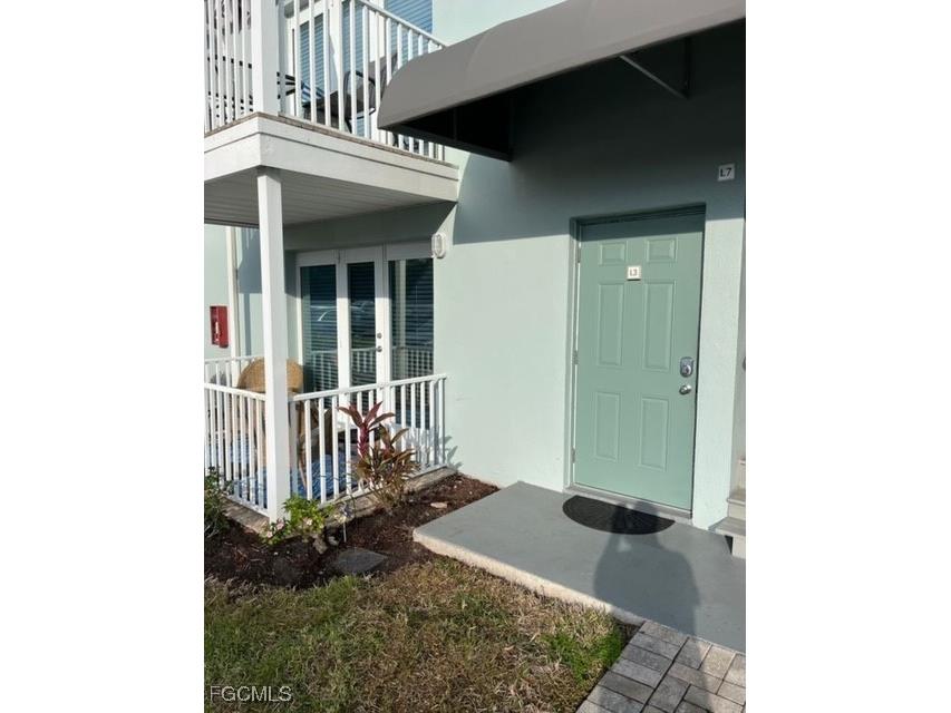 3342 N Key Drive #L3 North Fort Myers FL 33903 2025024987 image1