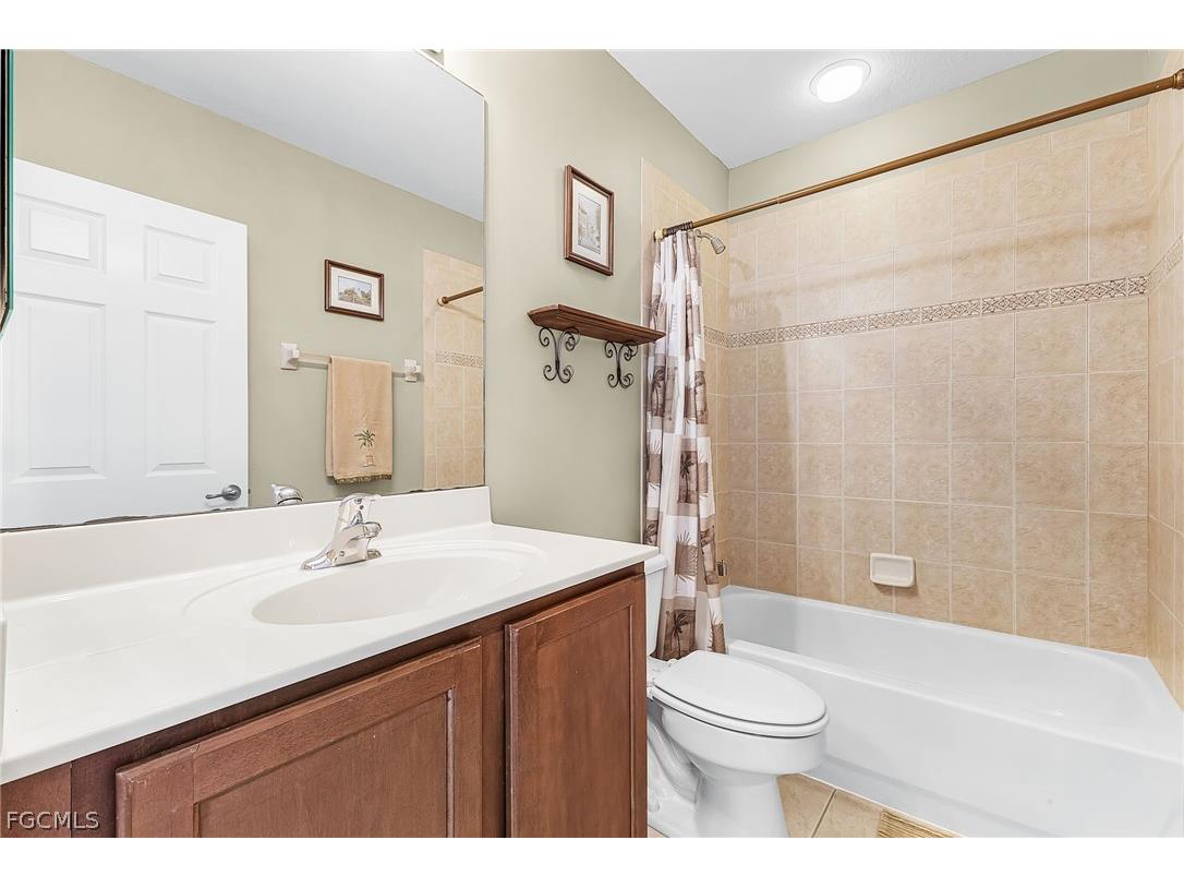 3343 Dandolo Circle Cape Coral FL 33909 2026005856 image20