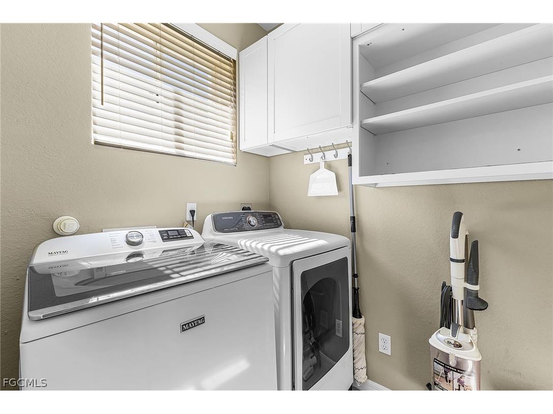 3343 Dandolo Circle Cape Coral FL 33909 2026005856 image7